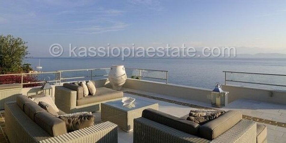 Luxury Villa in North-East Corfu